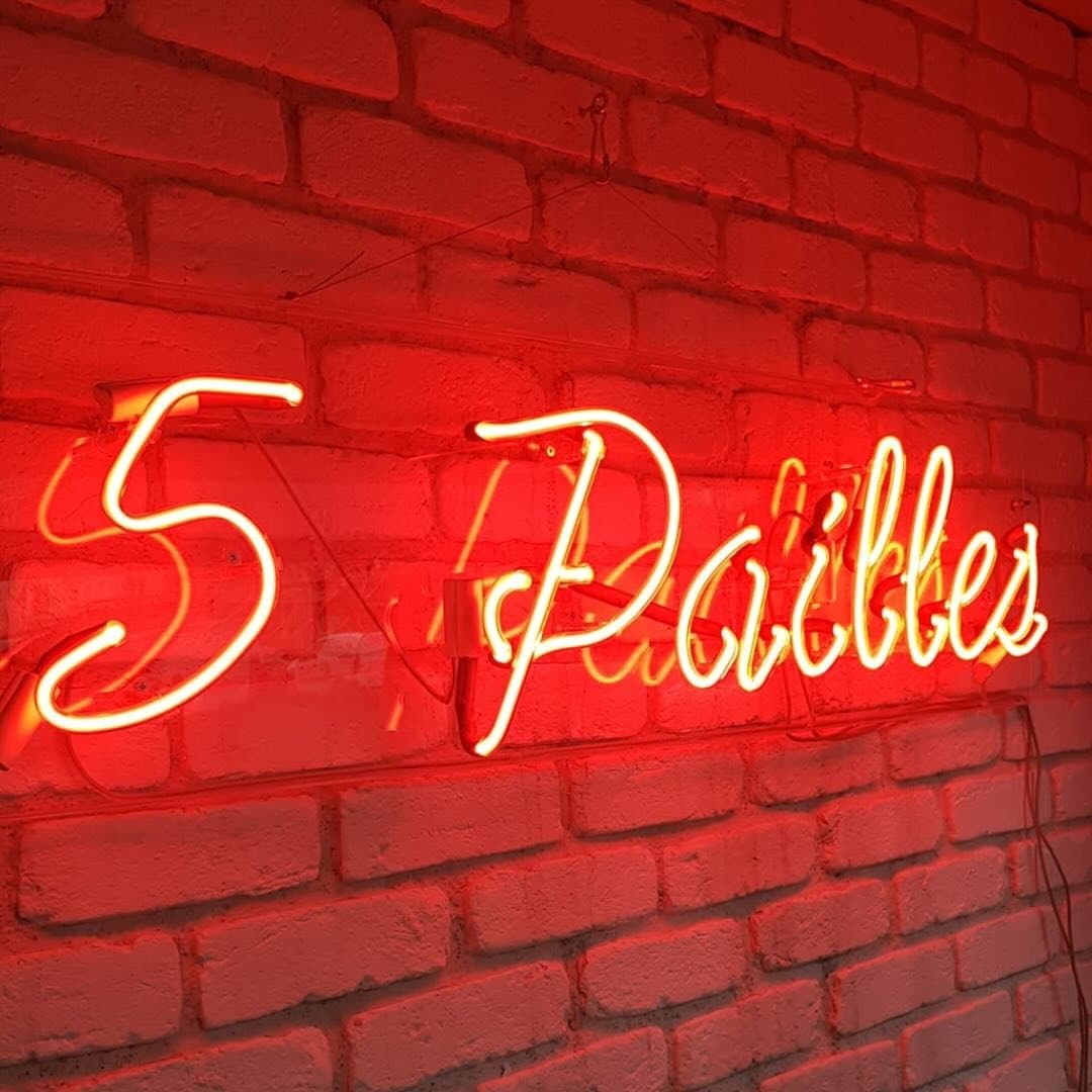 5 Pailles