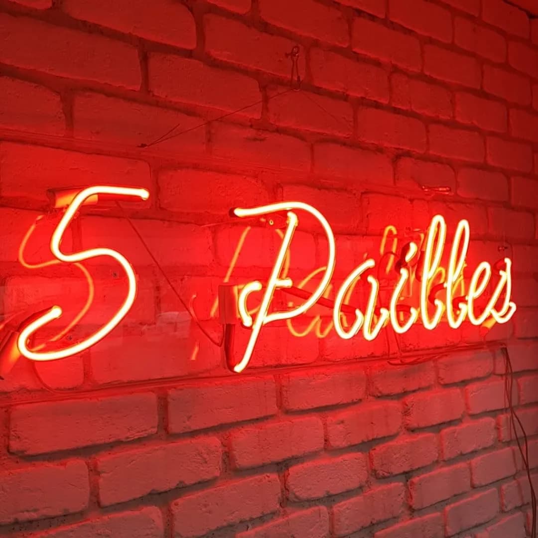 5 Pailles