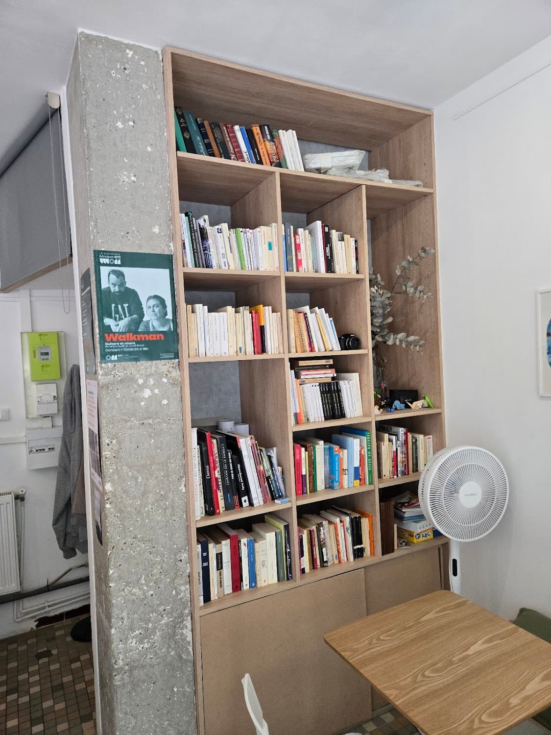 011 Café — specialty coffee shop in Paris (photo 3)