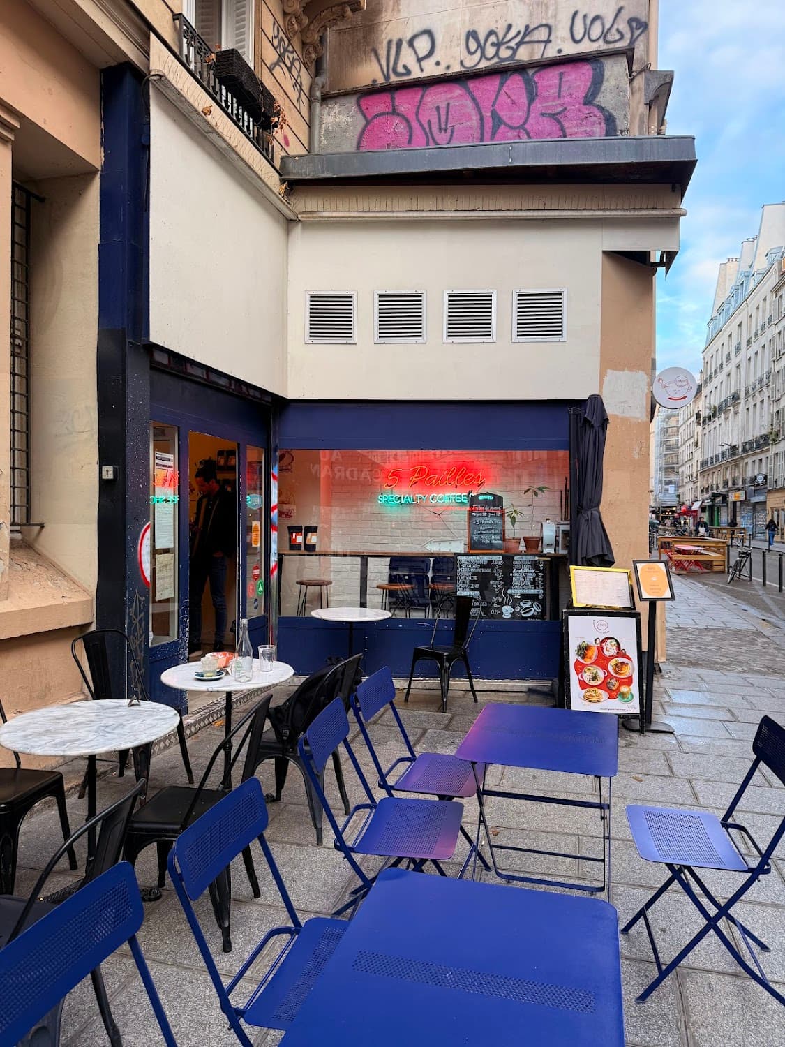 5 Pailles, specialty coffee shop in Paris
