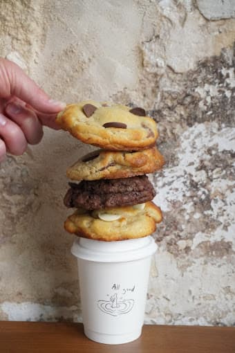 All Good + Sucré - Coffee shop and cookies — specialty coffee shop in Paris (photo 2)