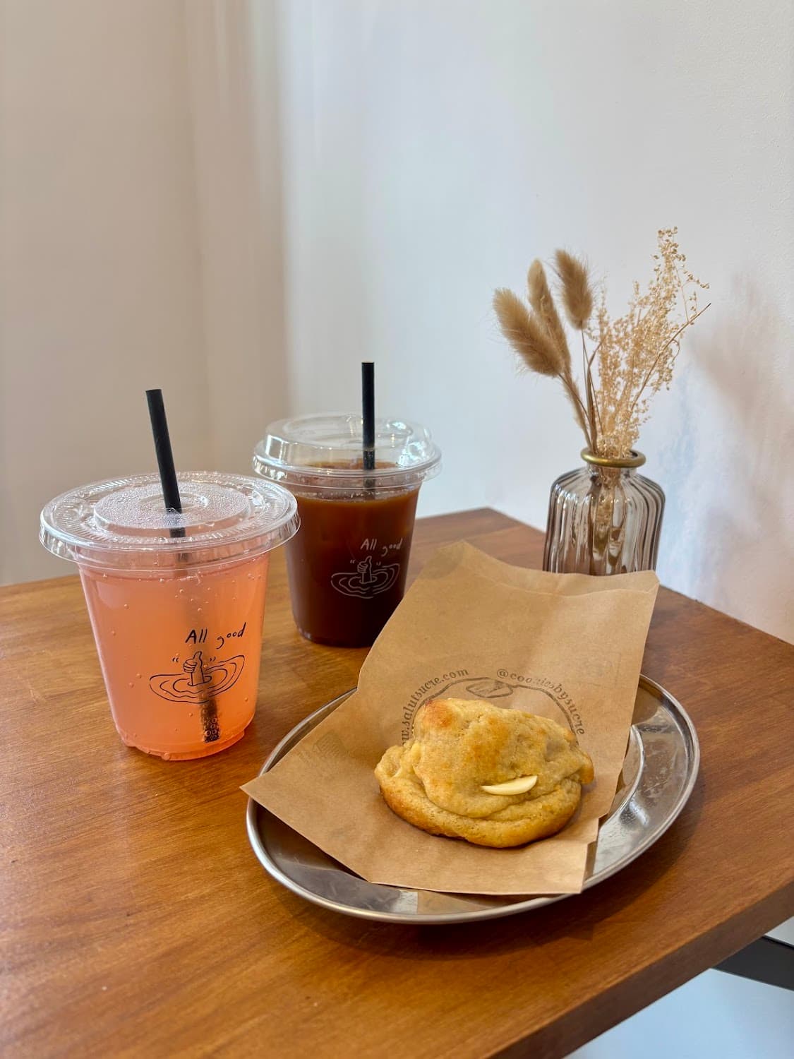 All Good + Sucré - Coffee shop and cookies — specialty coffee shop in Paris (photo 5)