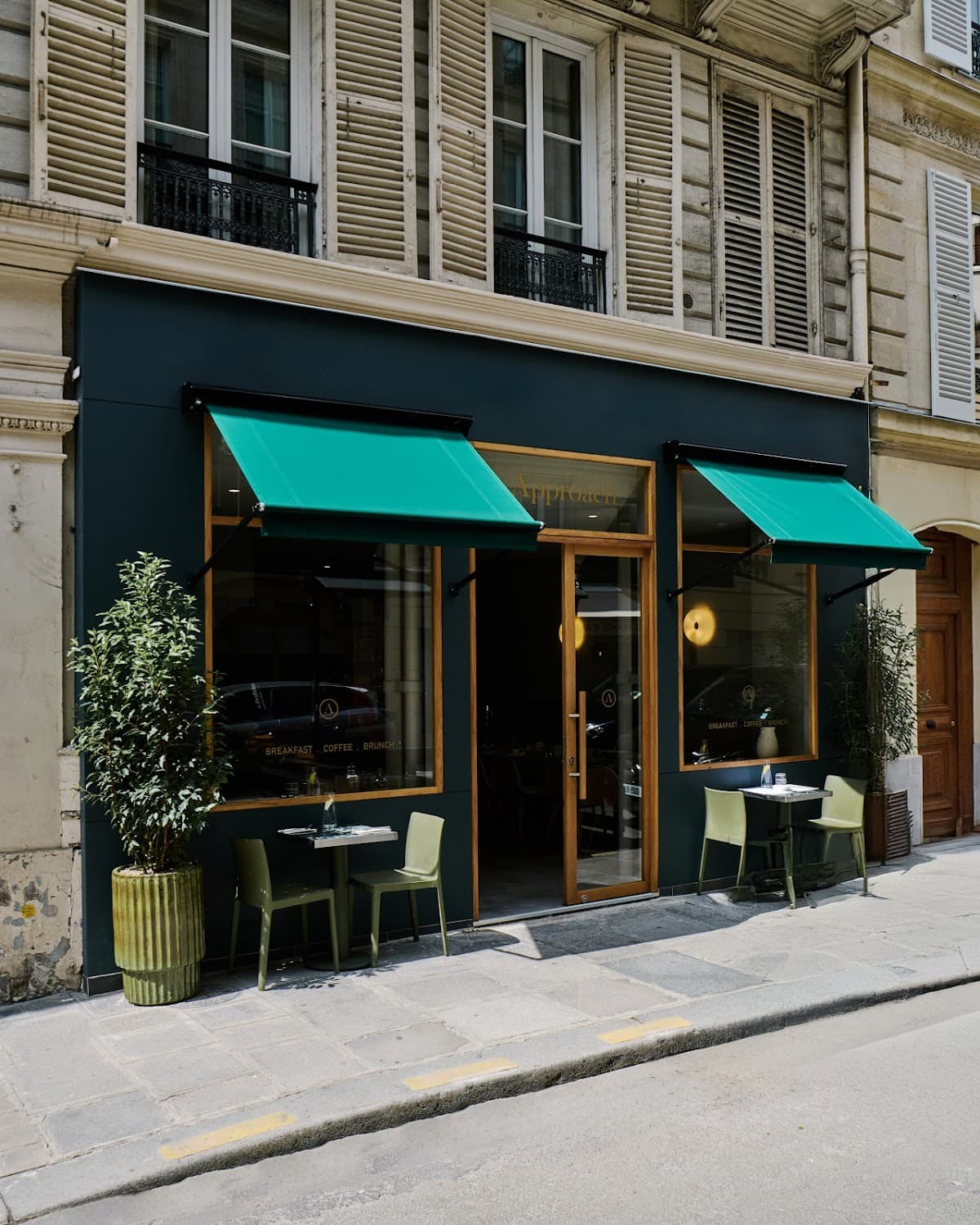 Approach — specialty coffee shop in Paris (photo 3)