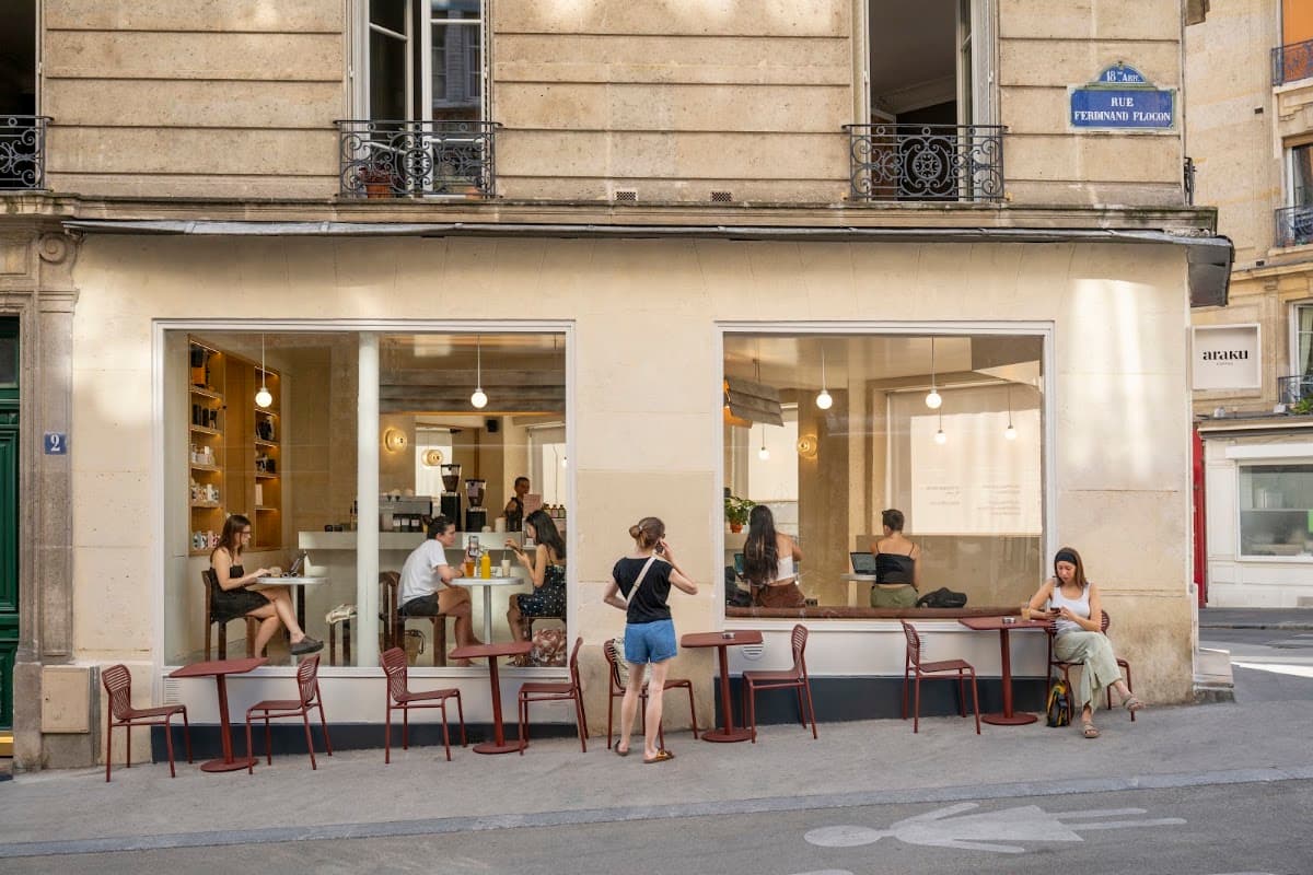 Araku - Rue Ferdinand Flocon, specialty coffee shop in Paris (photo 4)