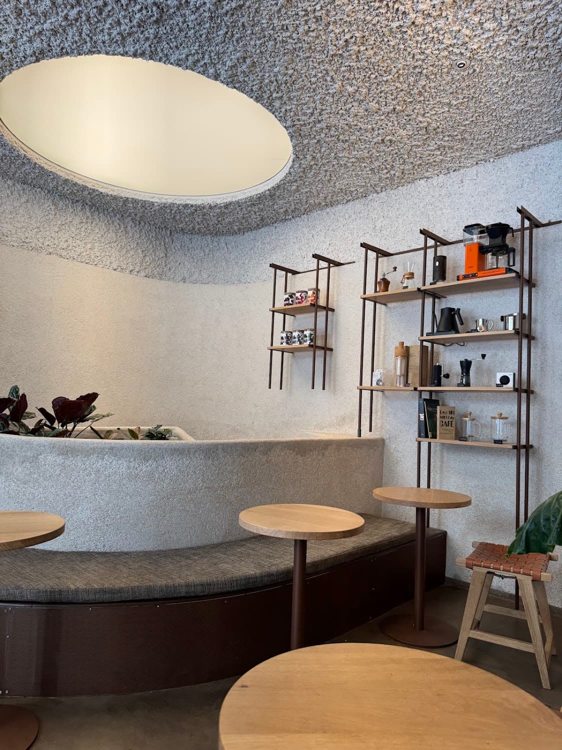 Araku - Rue Soufflot, specialty coffee shop in Paris (photo 7)