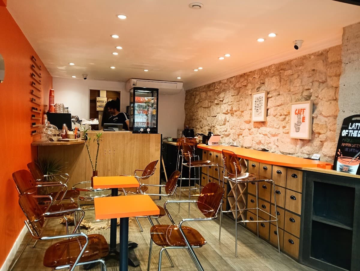 AROMA CAFFÈ — specialty coffee shop in Paris (photo 2)