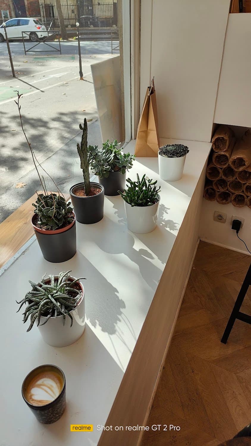 Artesano — specialty coffee shop in Paris (photo 6)