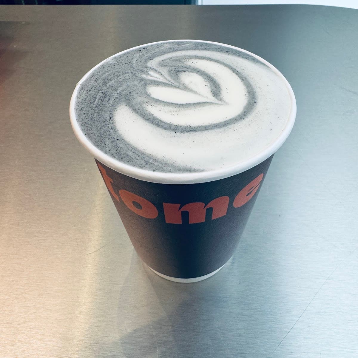 Atome Coffee Shop — specialty coffee shop in Paris (photo 7)
