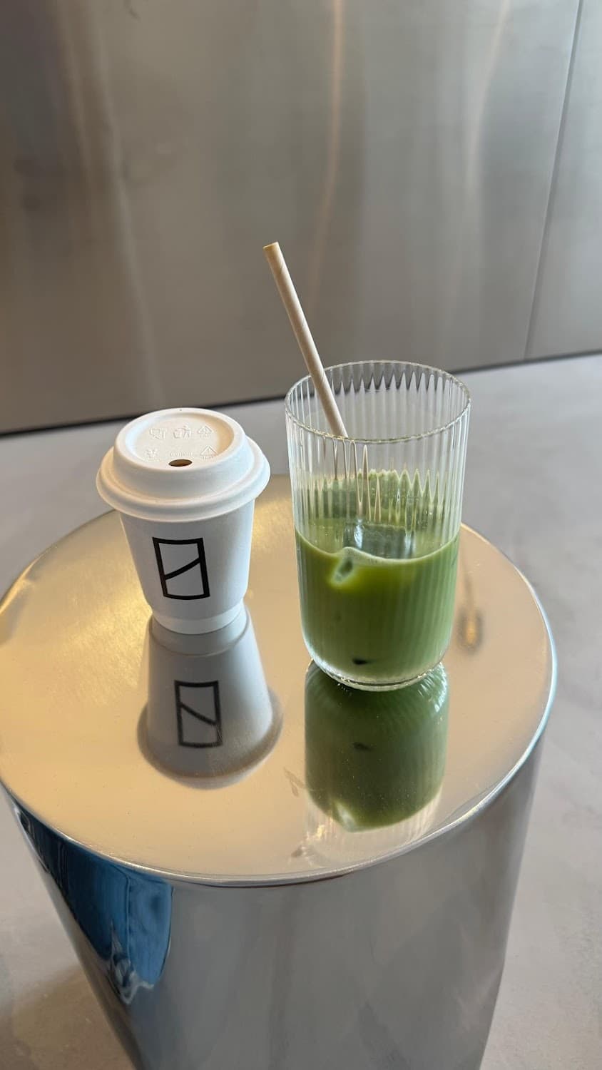 Base Coffee — specialty coffee shop in Paris (photo 2)
