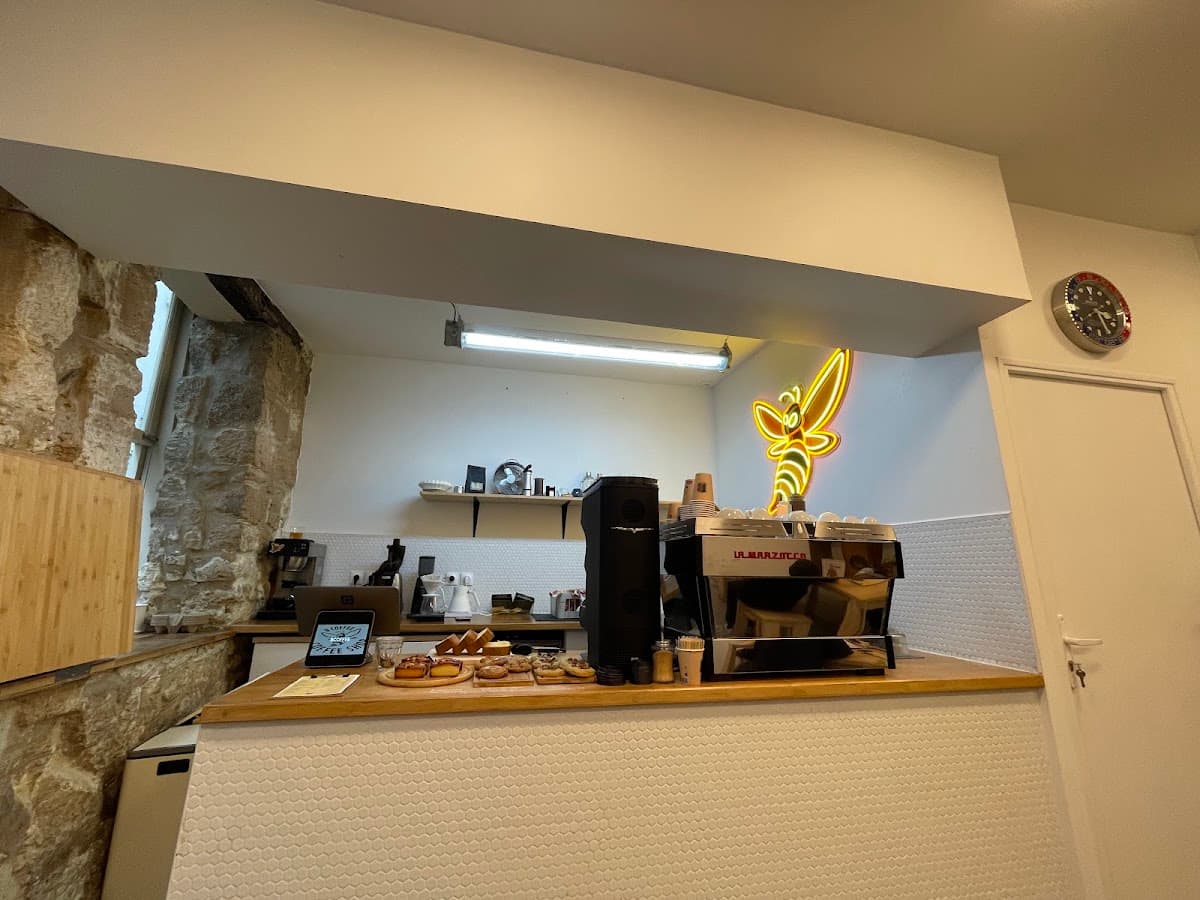 BCoffee — specialty coffee shop in Paris (photo 2)