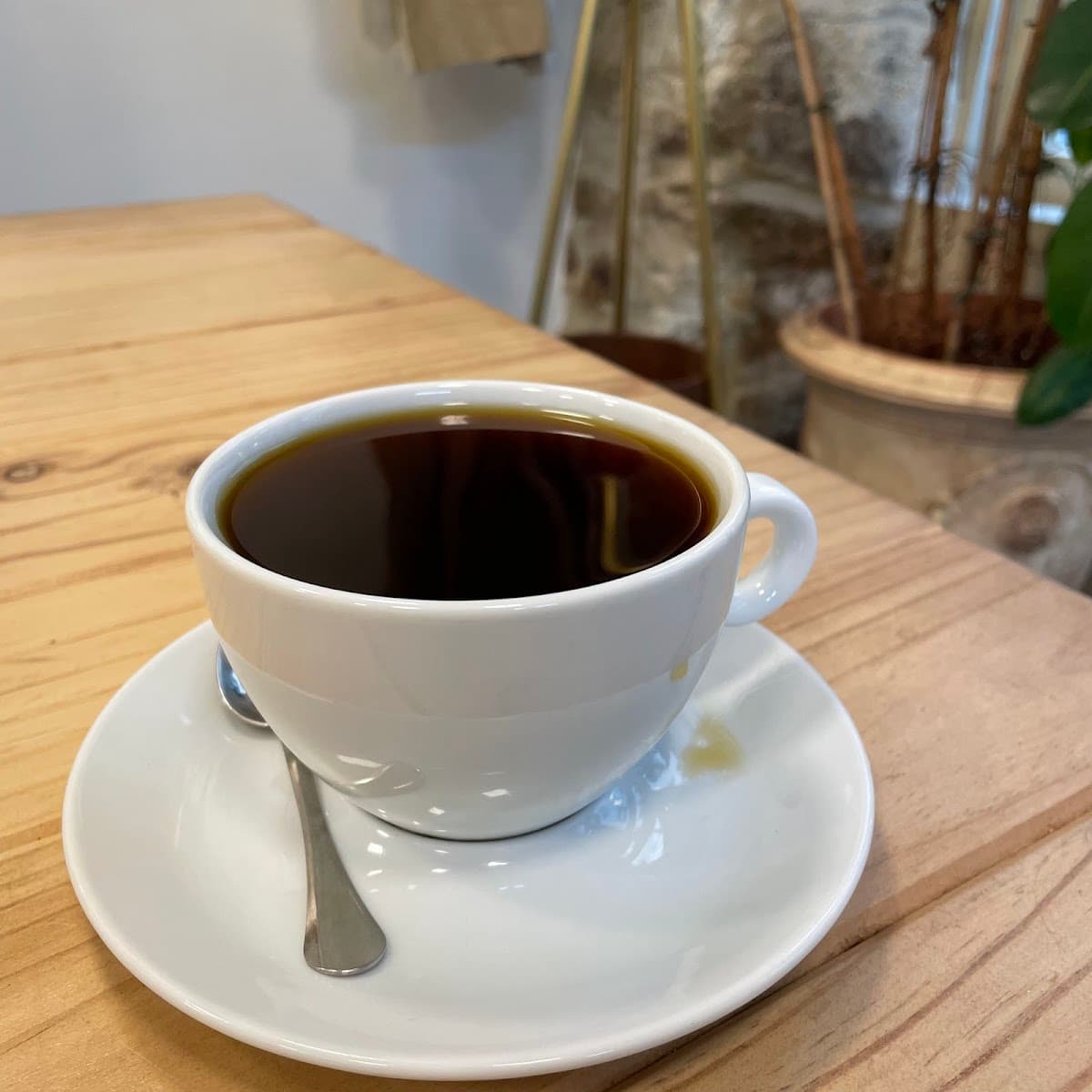 BCoffee — specialty coffee shop in Paris (photo 3)