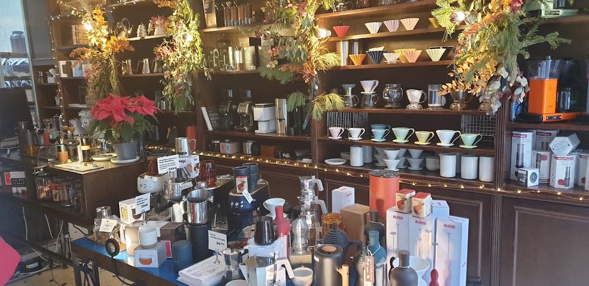 Belleville Brûlerie, specialty coffee shop in Paris (photo 4)