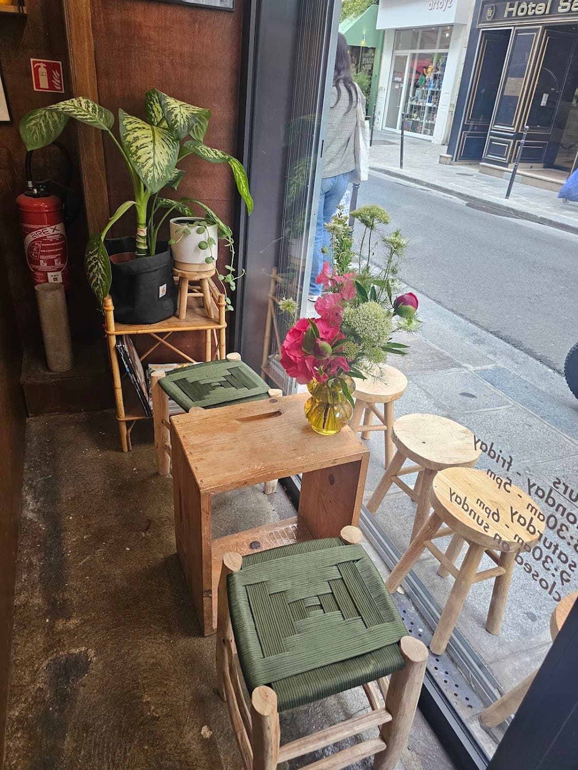Big Shot coffee, specialty coffee shop in Paris (photo 7)