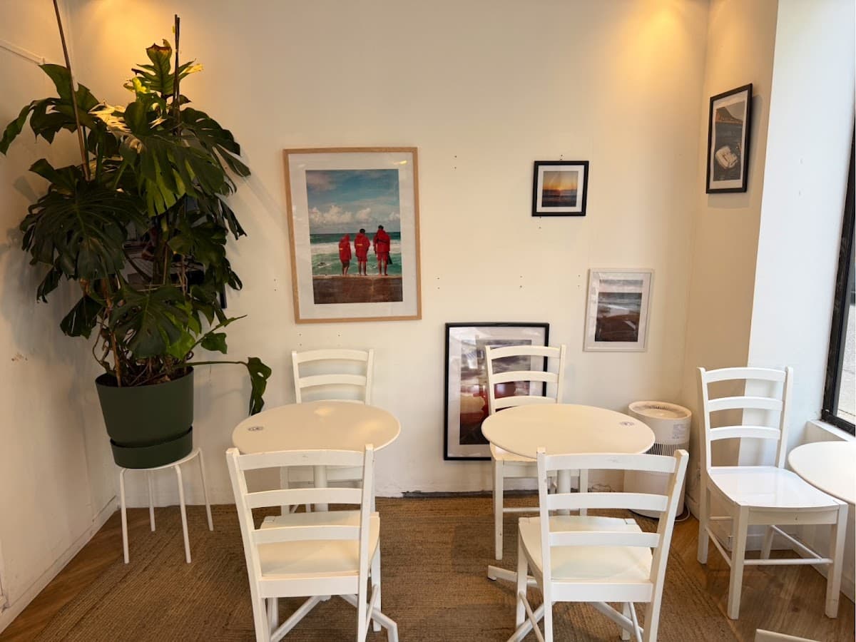 Bleu Coffee Shop — specialty coffee shop in Paris (photo 6)