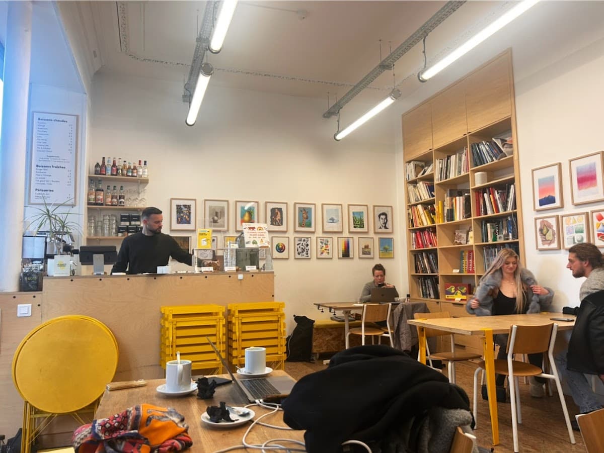 Blombos – Atelier & Coffee Shop — specialty coffee shop in Paris (photo 5)