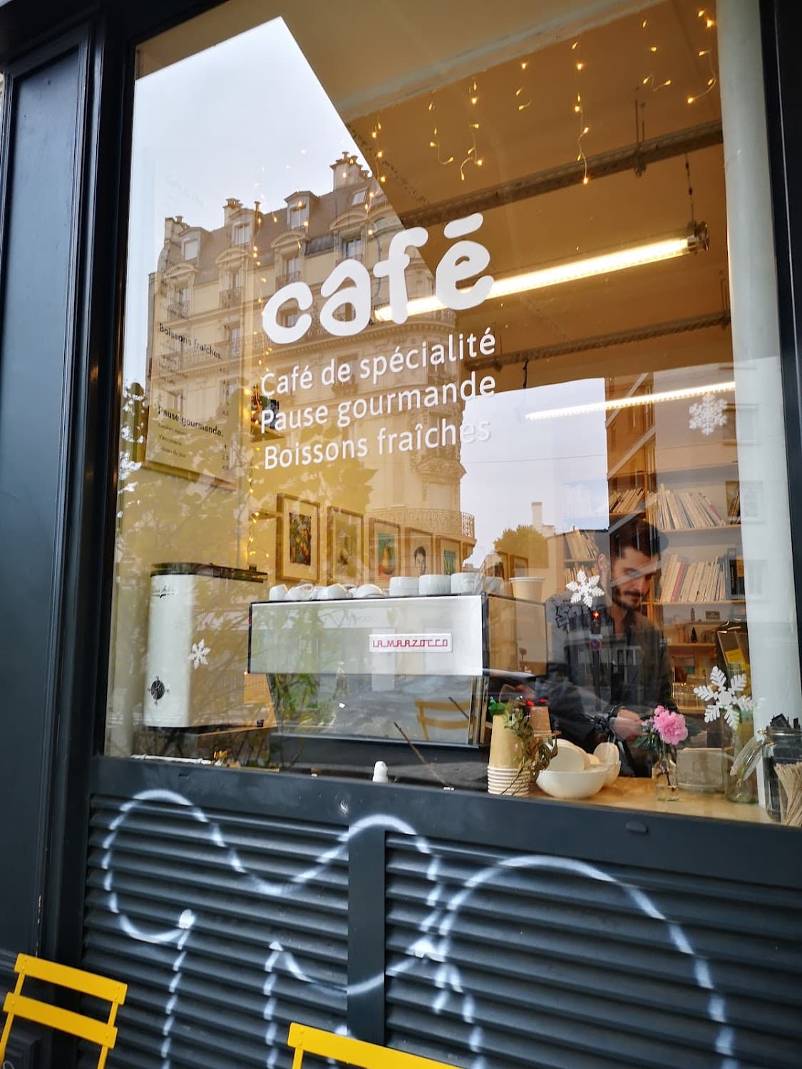 Blombos – Atelier & Coffee Shop — specialty coffee shop in Paris (photo 7)