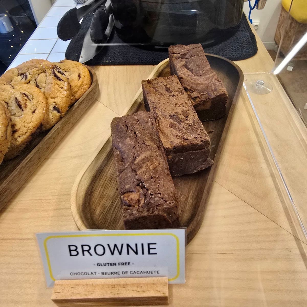 Blombos – Atelier & Coffee Shop — specialty coffee shop in Paris (photo 3)