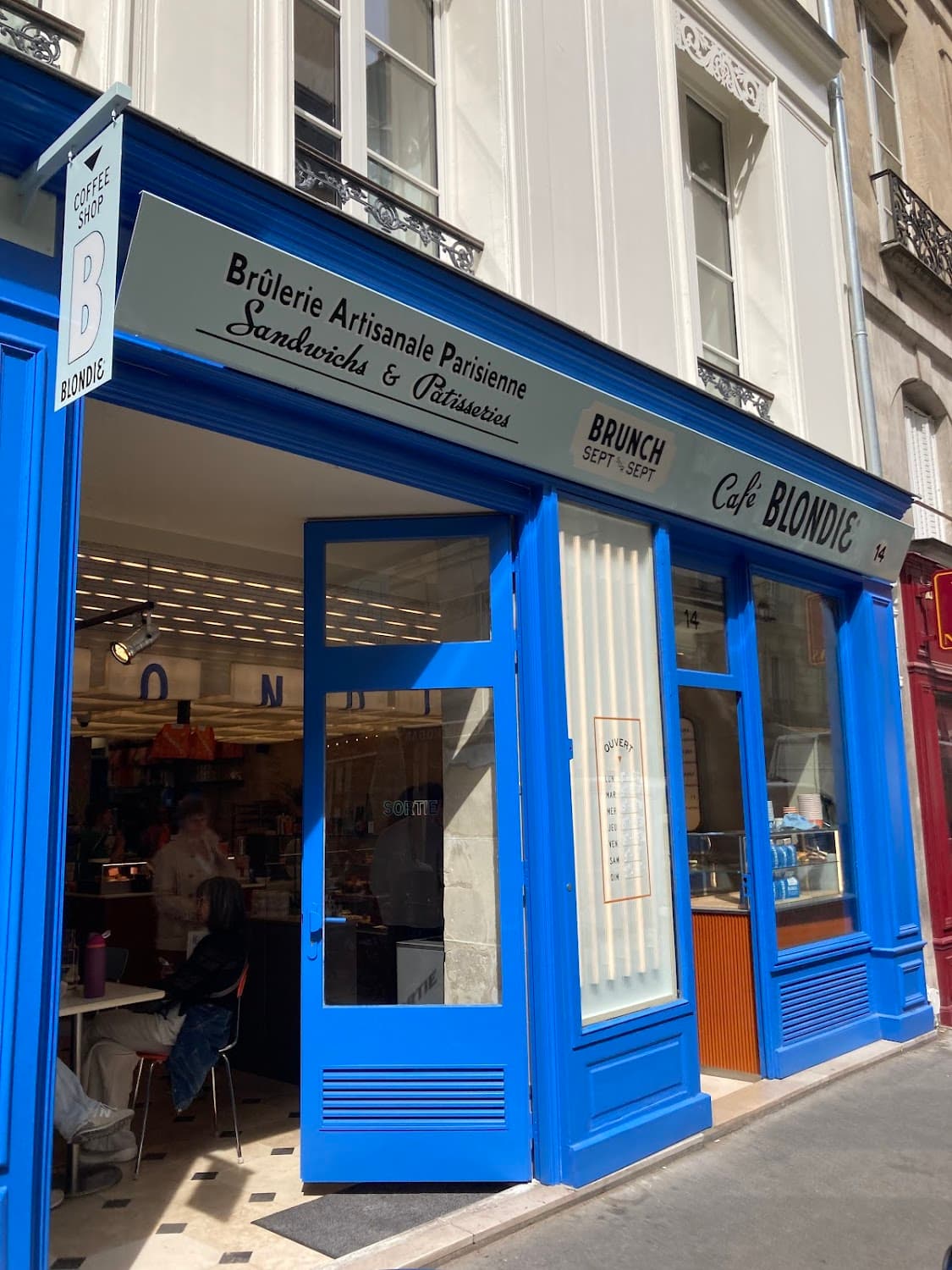 Blondie Coffee Shop — specialty coffee shop in Paris (photo 6)