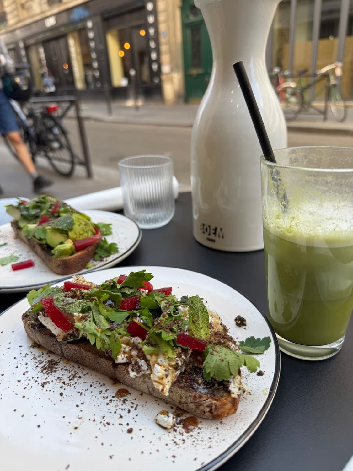 BOEM — specialty coffee shop in Paris (photo 7)