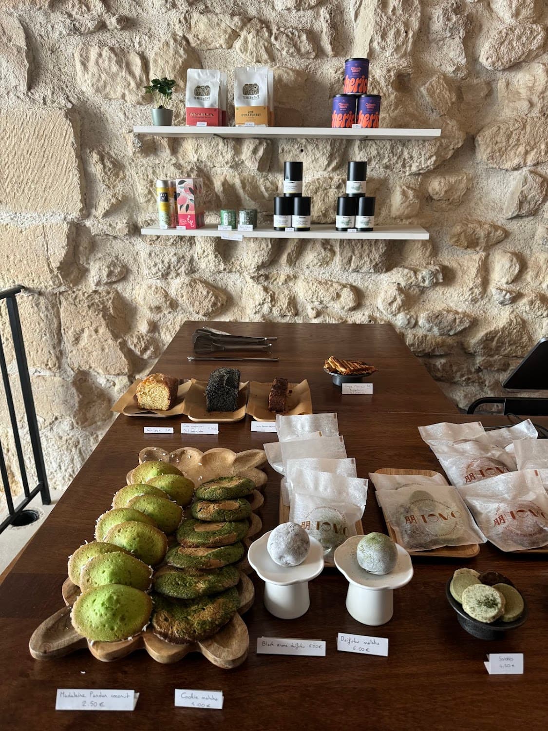 Boma — specialty coffee shop in Paris (photo 6)