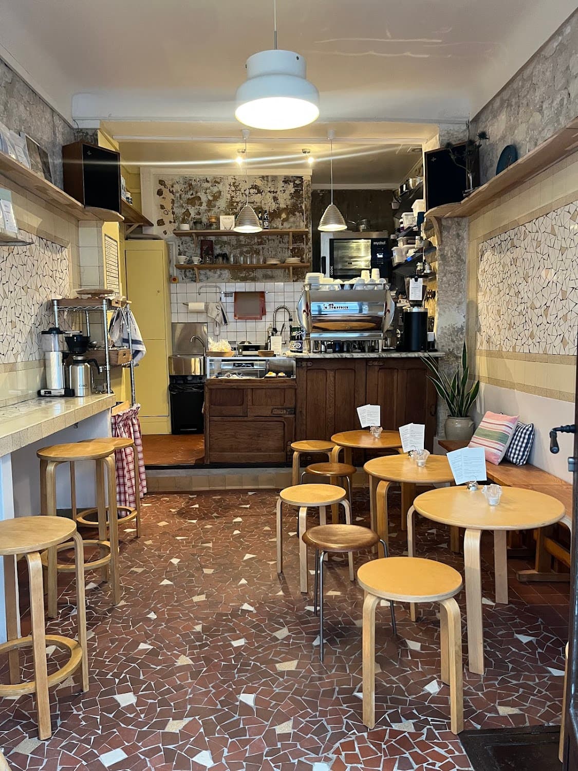 Bønne — specialty coffee shop in Paris (photo 3)
