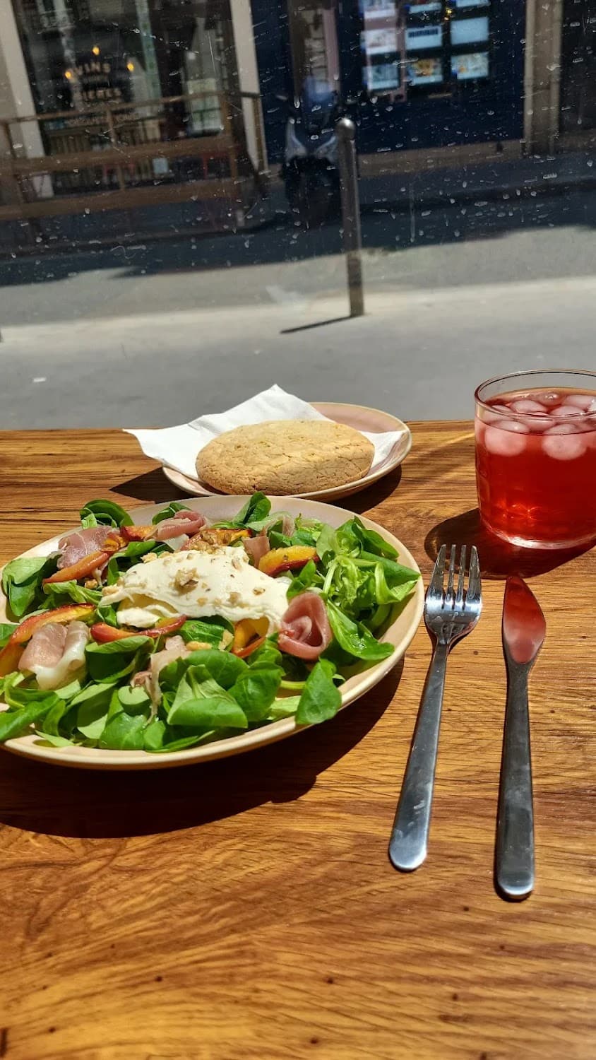 Borderline Café - coffeeshop et cantine indienne — specialty coffee shop in Paris (photo 6)