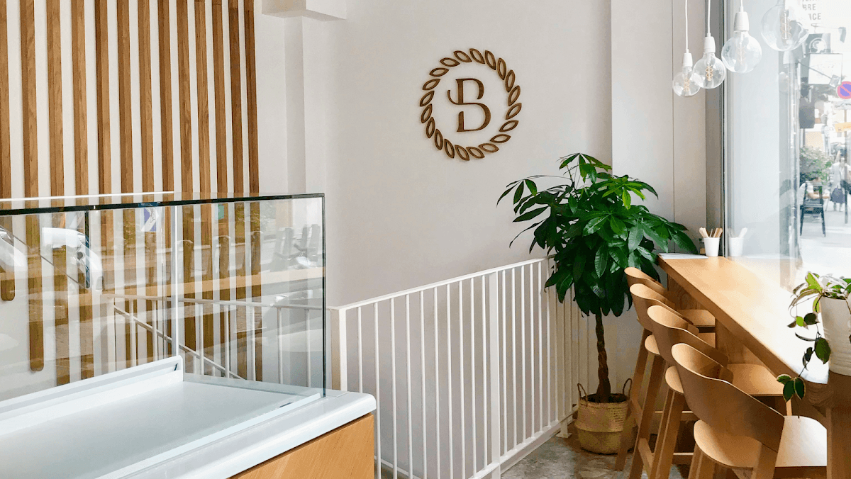 Boris - Café Pâtisserie — specialty coffee shop in Paris (photo 2)