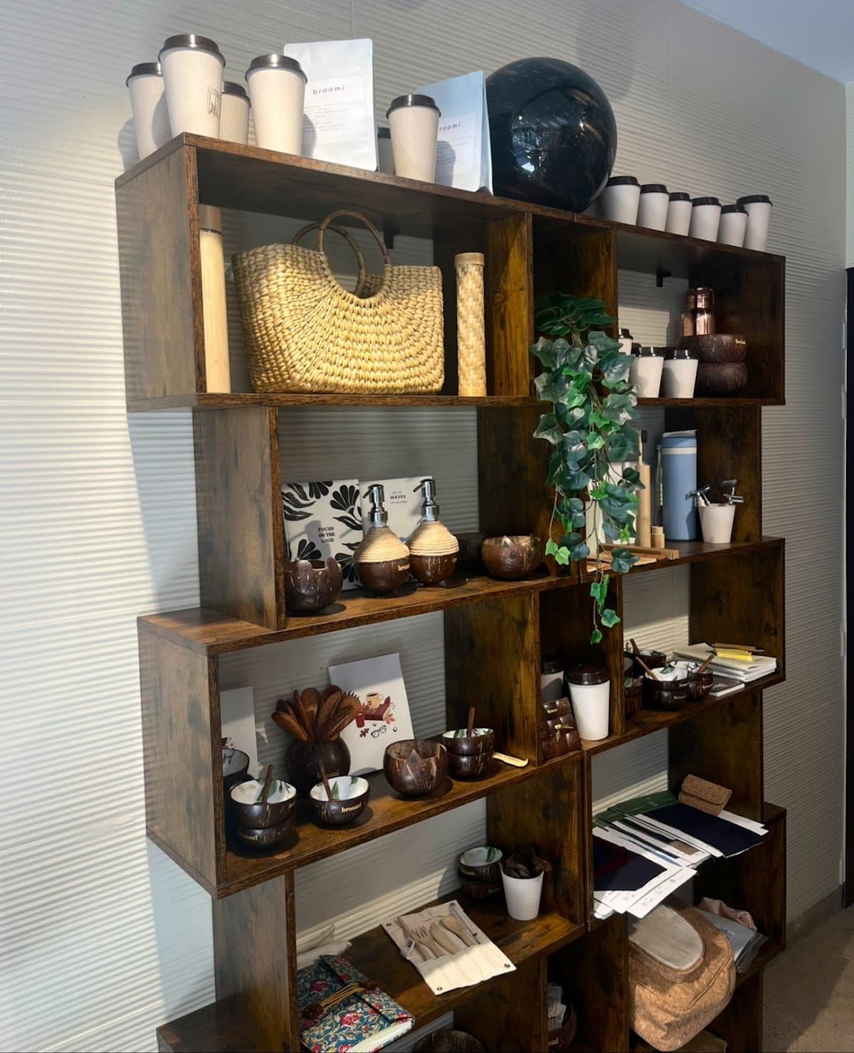 broomi, specialty coffee shop in Paris (photo 8)