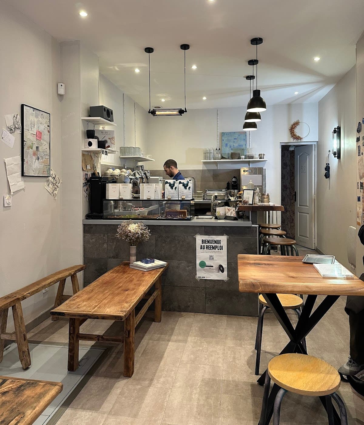 Brouillon — specialty coffee shop in Paris (photo 2)