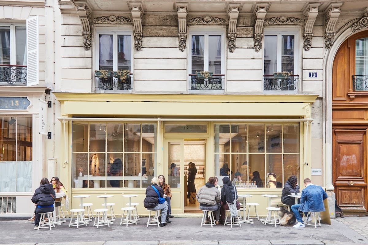 BUDDY BUDDY, specialty coffee shop in Paris