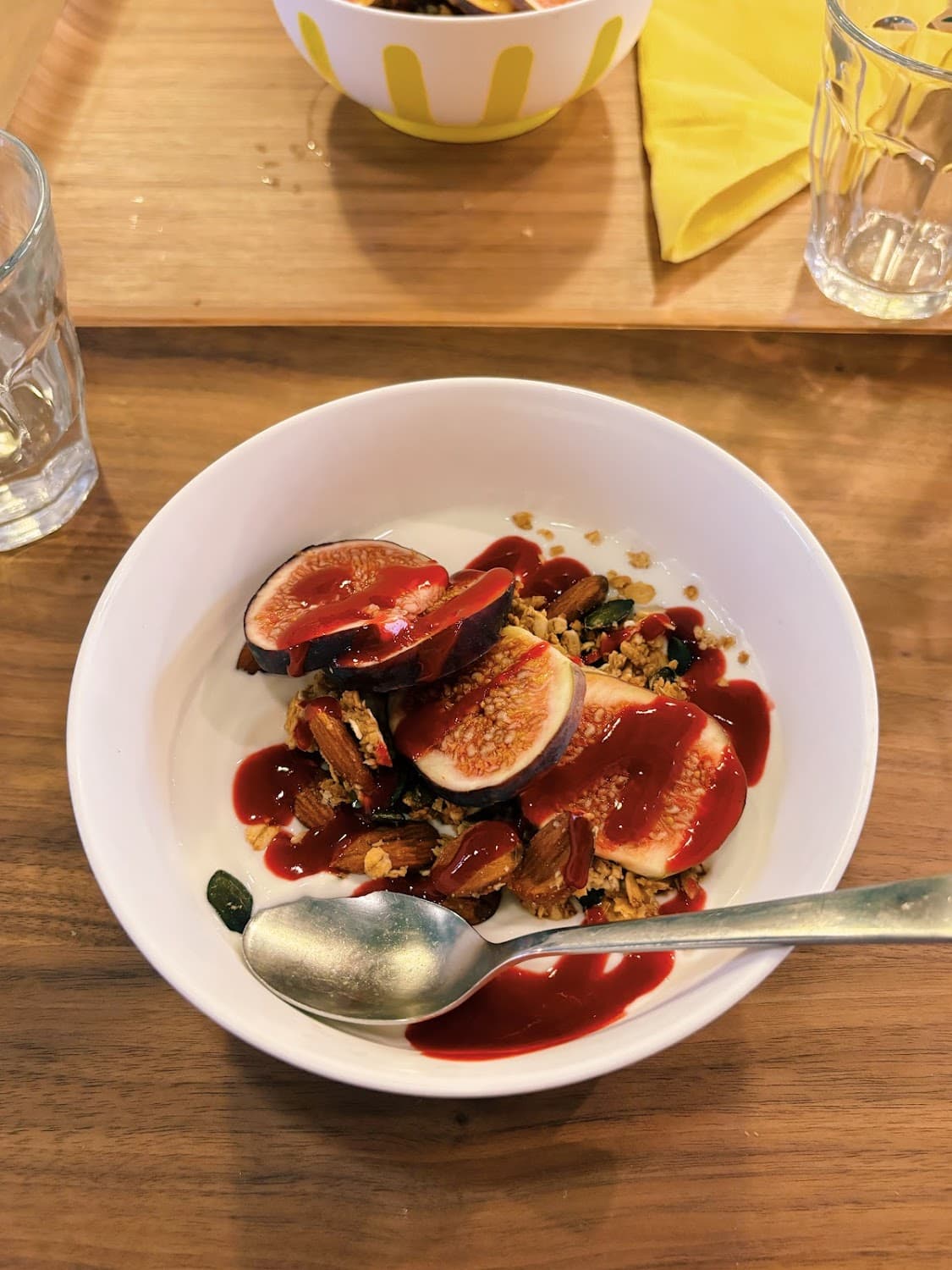 Buena Onda Cà Phê — specialty coffee shop in Paris (photo 5)