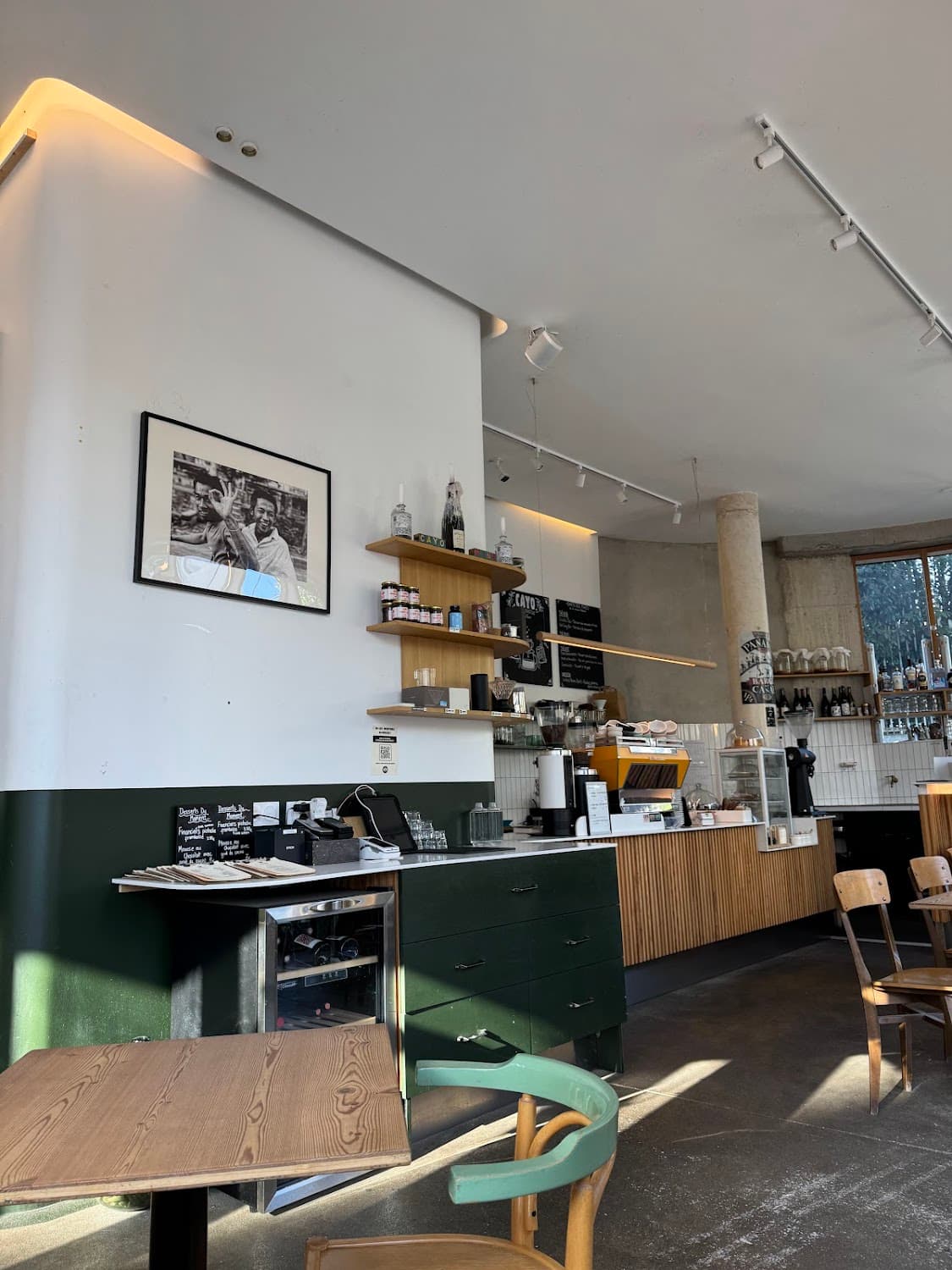Café Cayo — specialty coffee shop in Paris (photo 2)