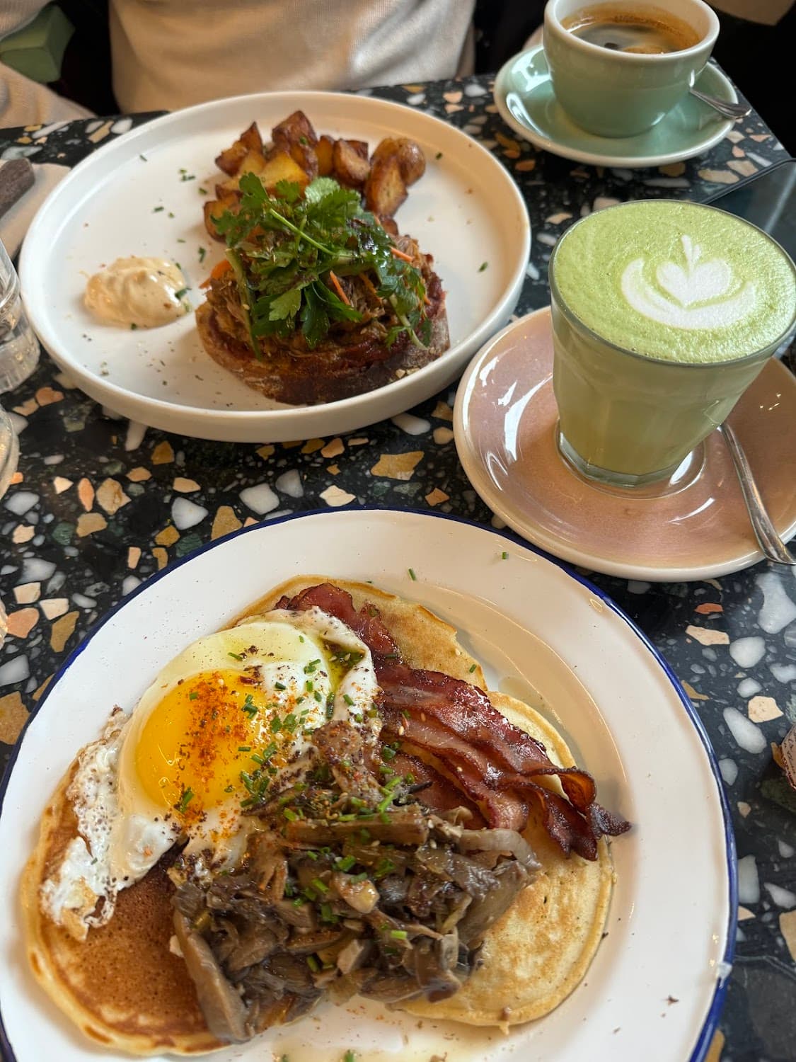 Café Cayo — specialty coffee shop in Paris (photo 1)