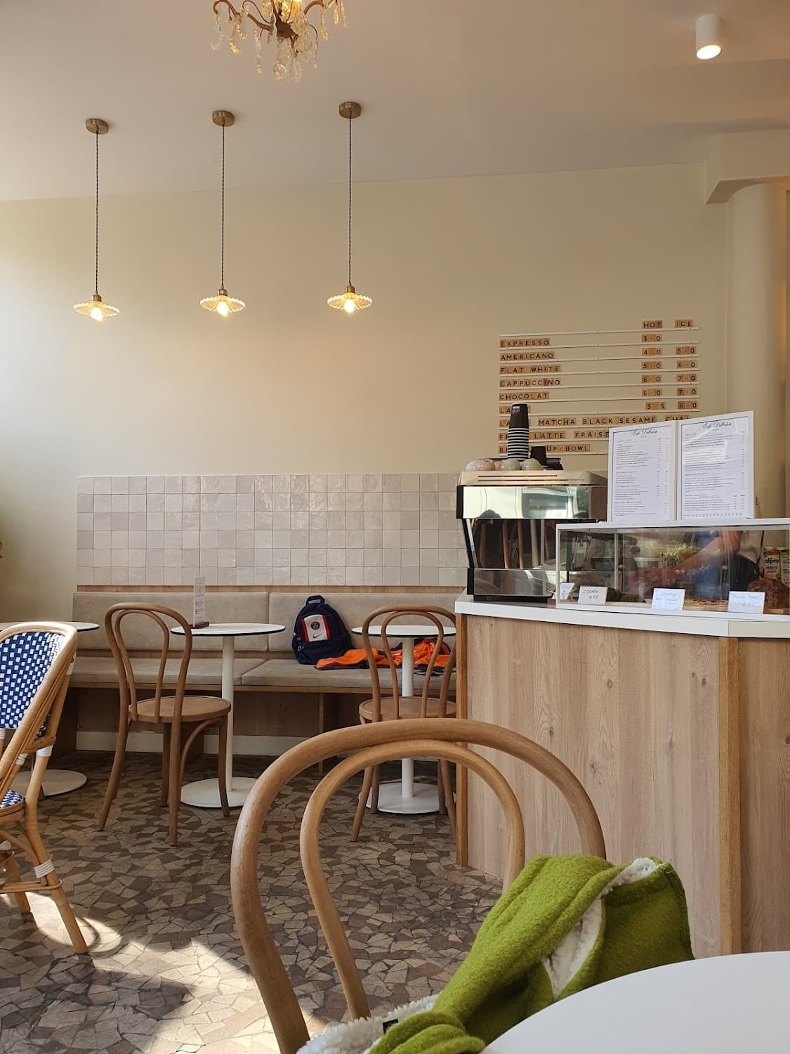 Café Dalbodrée — specialty coffee shop in Paris (photo 5)