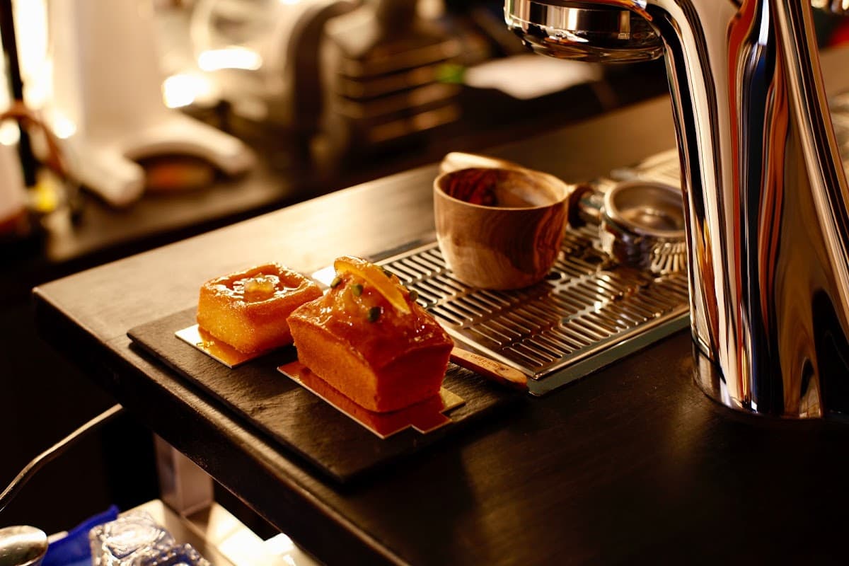 Café d’Auteur — specialty coffee shop in Paris (photo 7)
