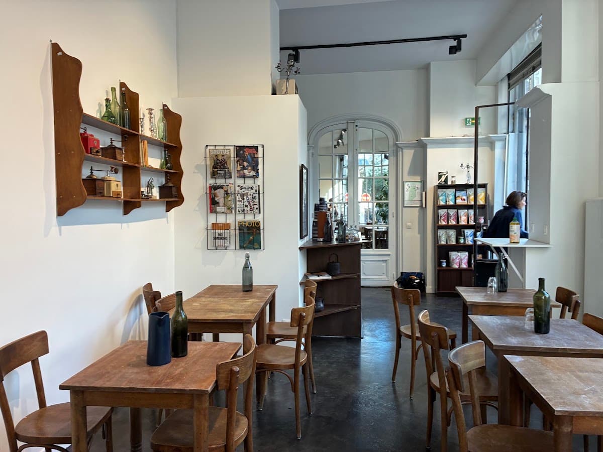 Café Détours — specialty coffee shop in Paris (photo 2)