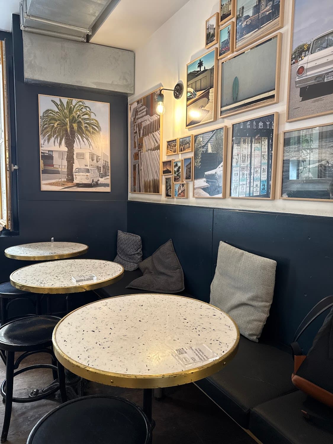 Café Dose • Batignolles — specialty coffee shop in Paris (photo 2)