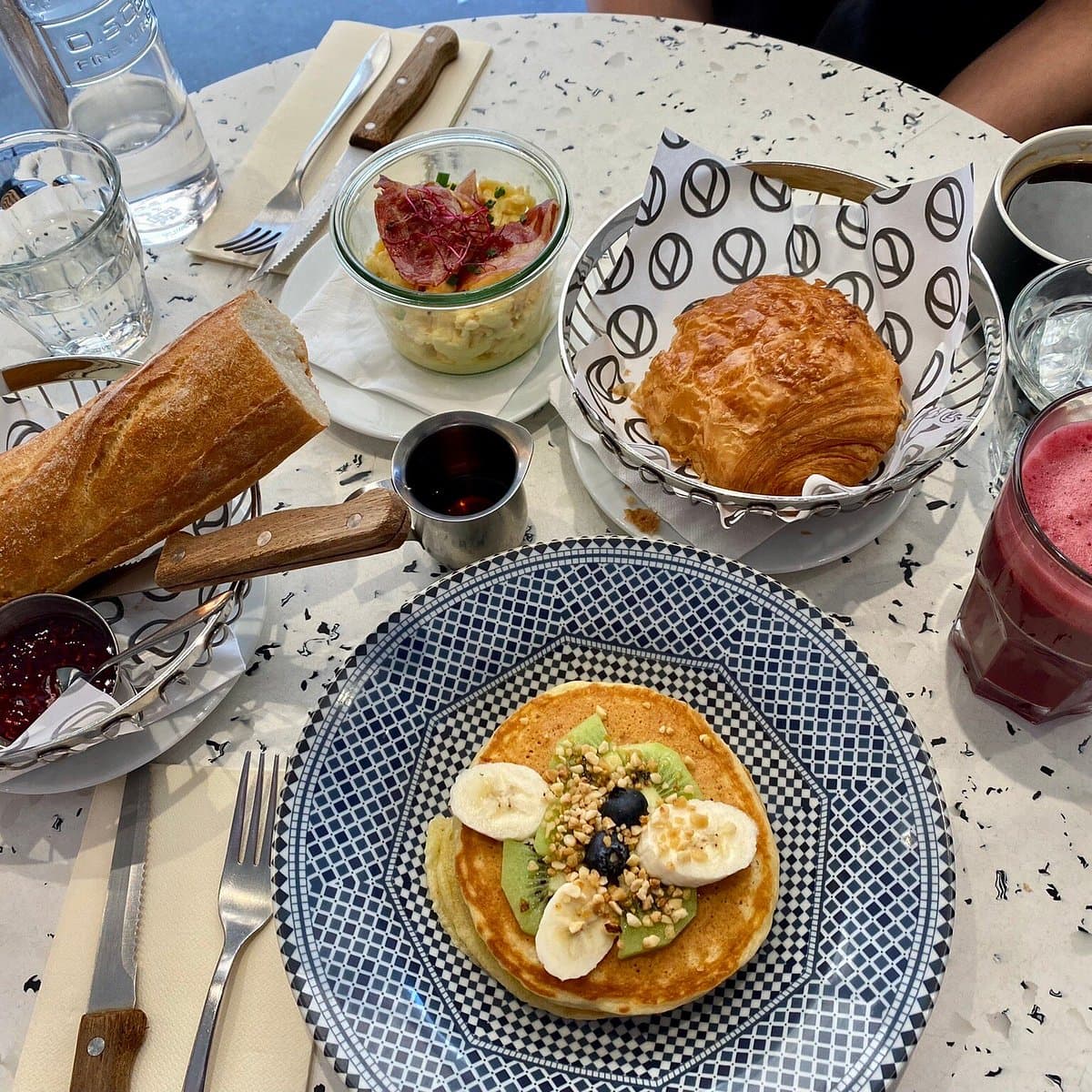 Café Dose • Batignolles — specialty coffee shop in Paris (photo 4)