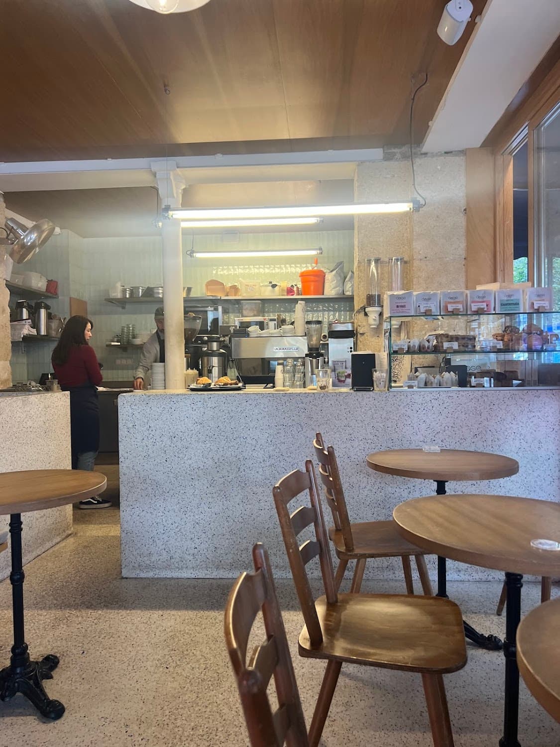 Café Dose Paris • Jules Joffrin — specialty coffee shop in Paris (photo 6)