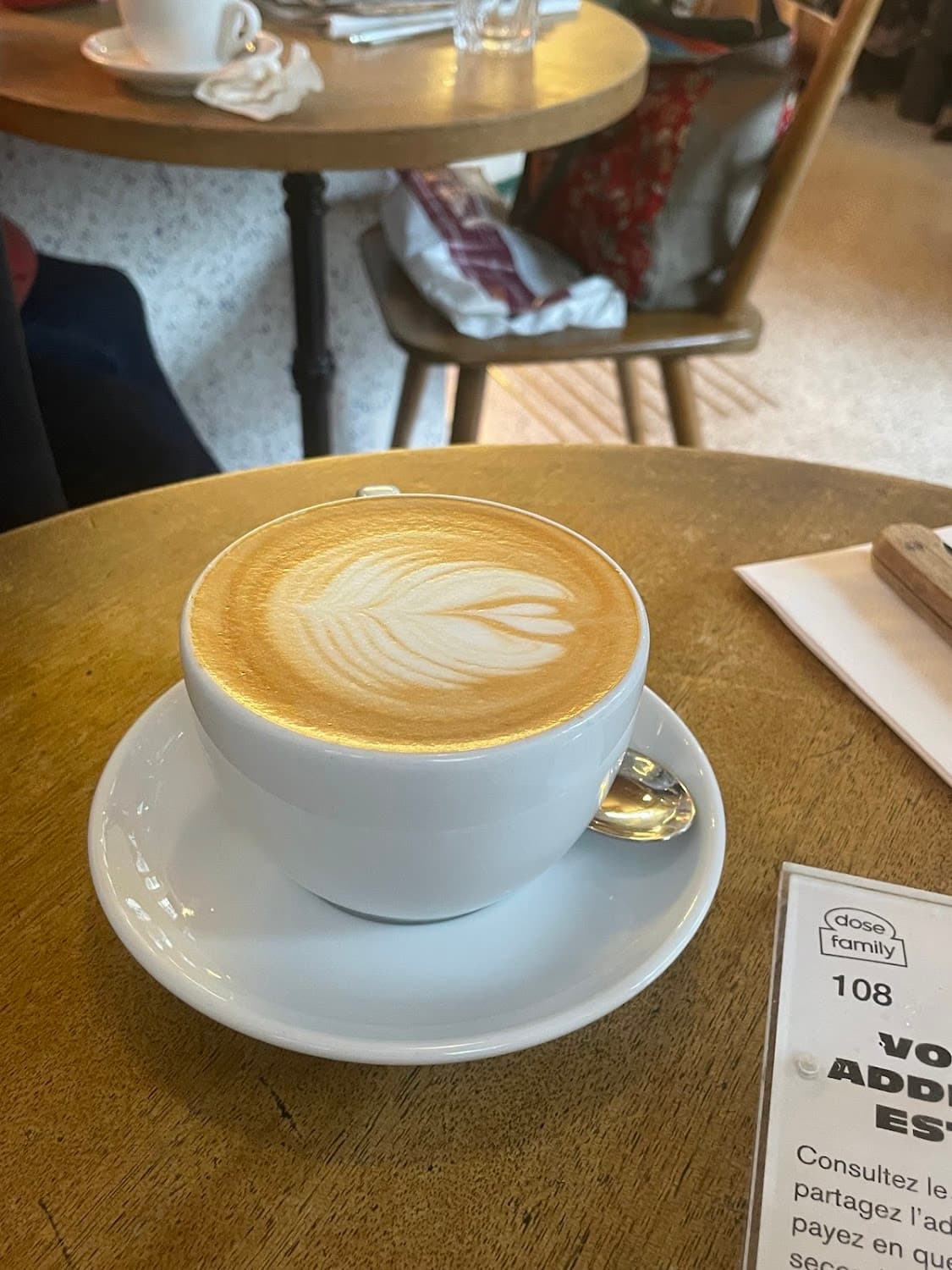 Café Dose Paris • Jules Joffrin — specialty coffee shop in Paris (photo 1)