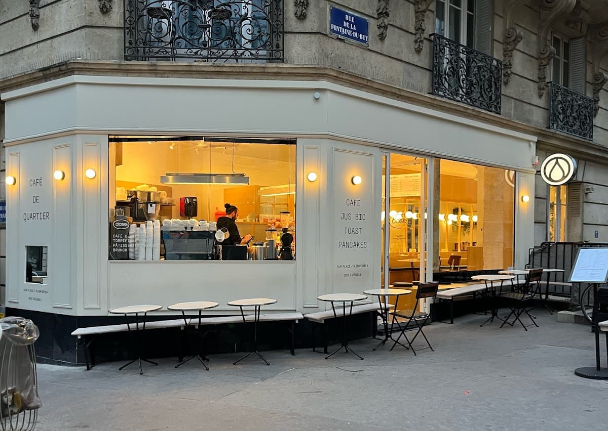 Café Dose Paris • Lamarck — specialty coffee shop in Paris (photo 4)