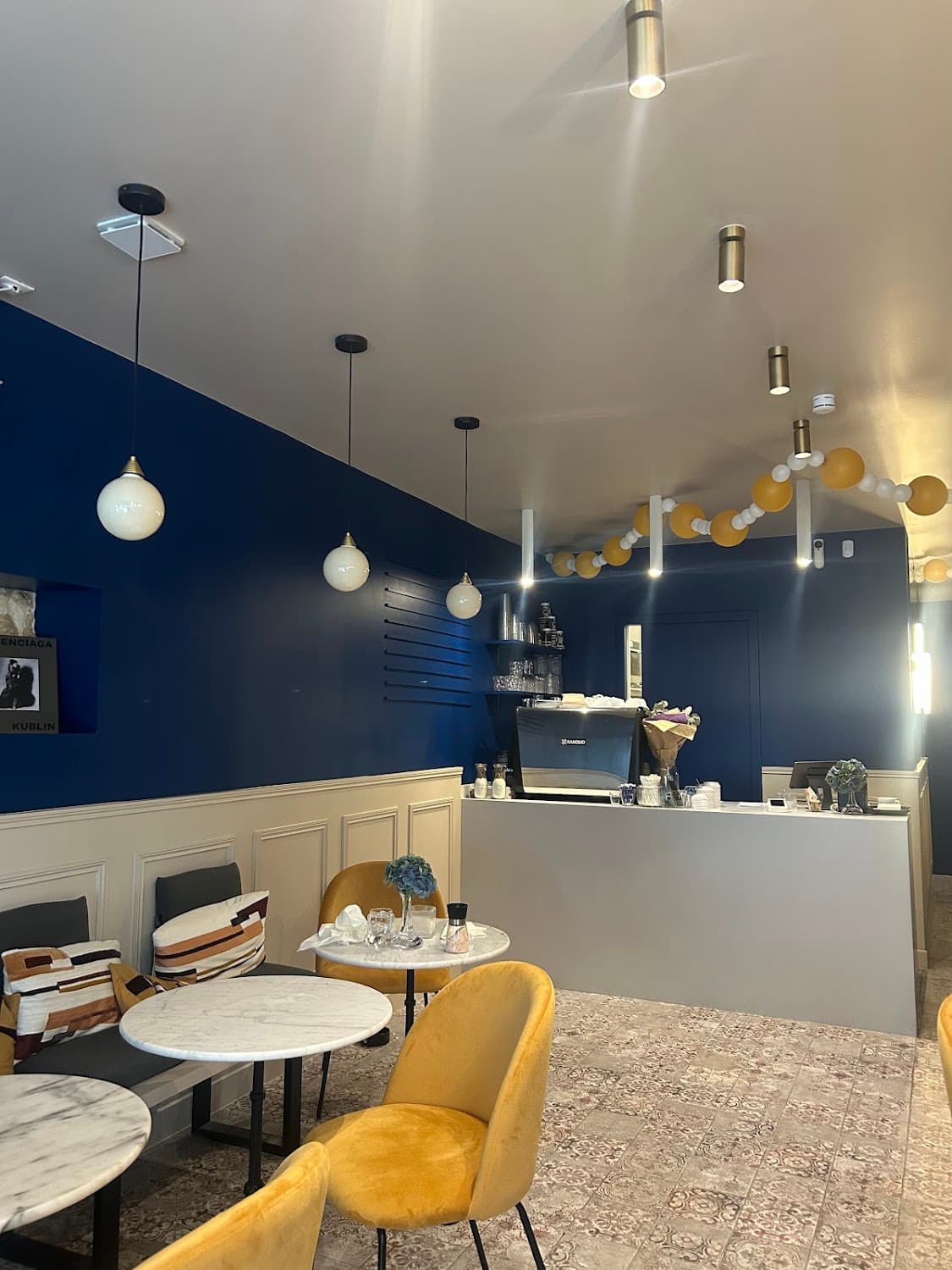 Café George — specialty coffee shop in Paris (photo 6)