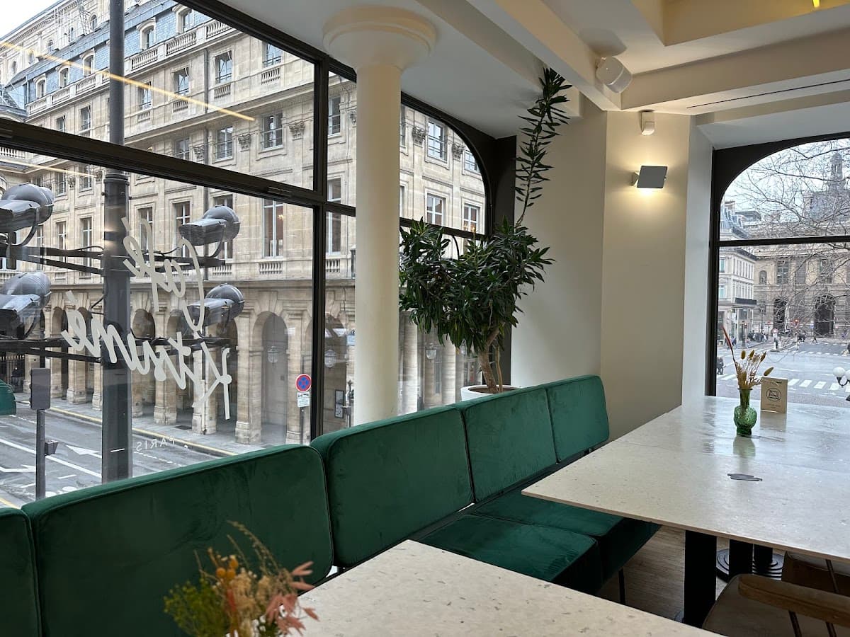 Café Kitsuné - Louvre — specialty coffee shop in Paris (photo 5)
