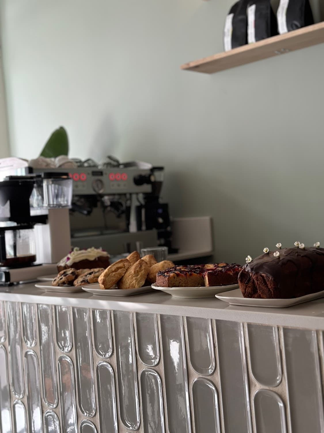 Café Lune, specialty coffee shop in Paris (photo 7)