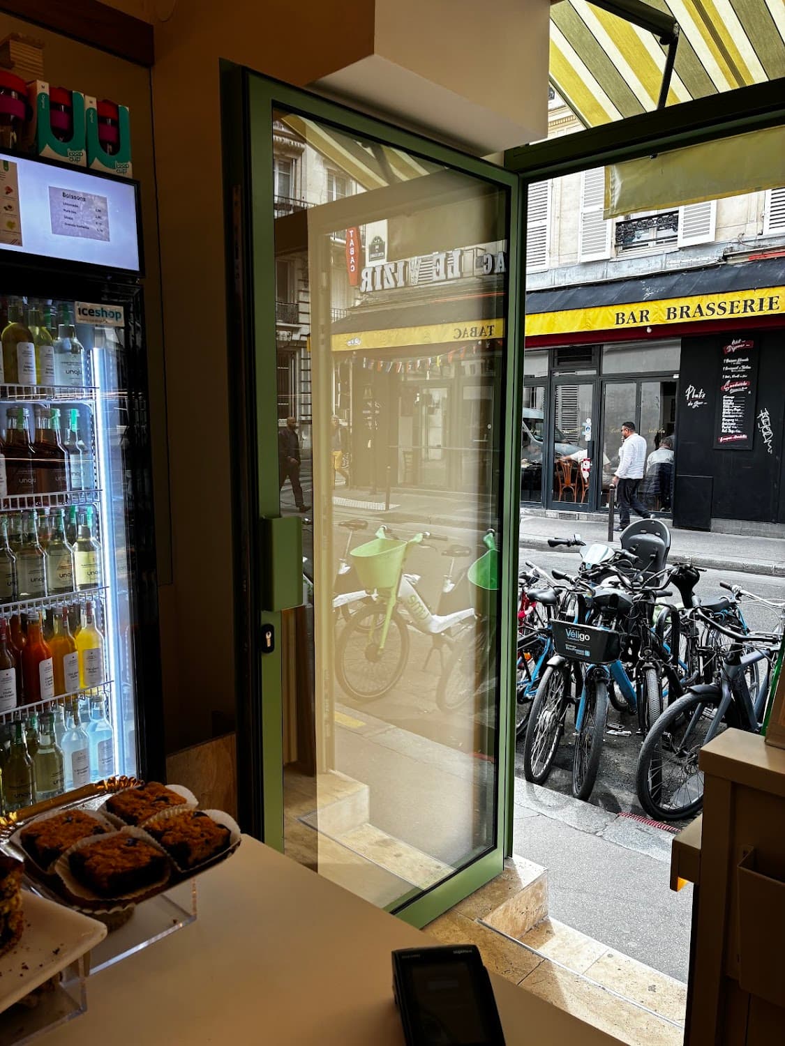 Café Maison Mariel — specialty coffee shop in Paris (photo 1)