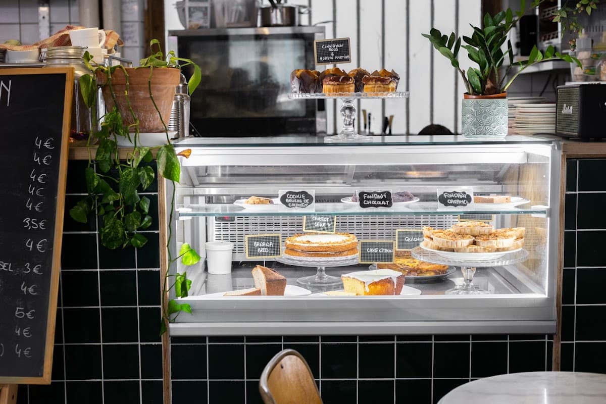 Café Pimpin - Rue Guy Môquet, specialty coffee shop in Paris (photo 2)