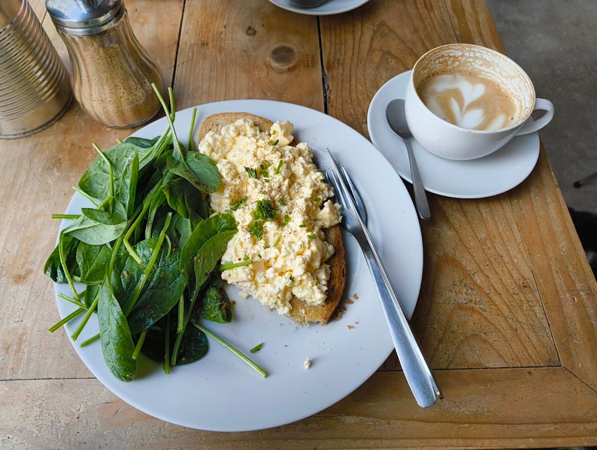 Café Pimpin 20 — specialty coffee shop in Paris (photo 7)