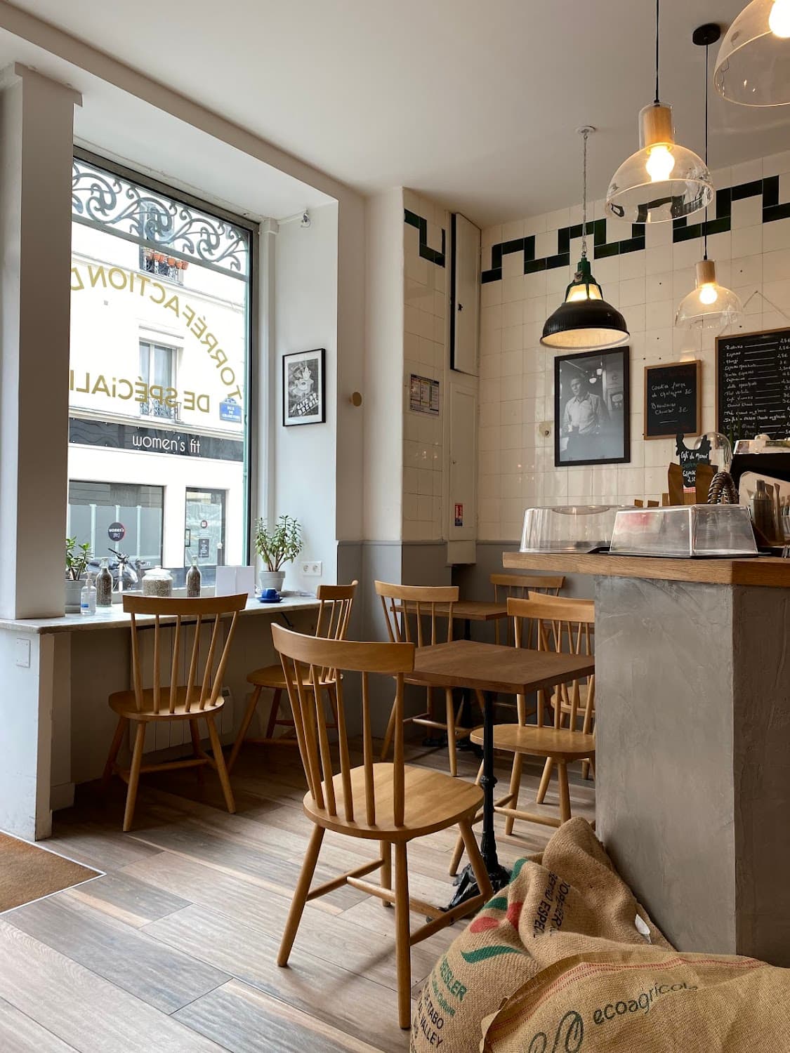 Café vert — specialty coffee shop in Paris (photo 3)