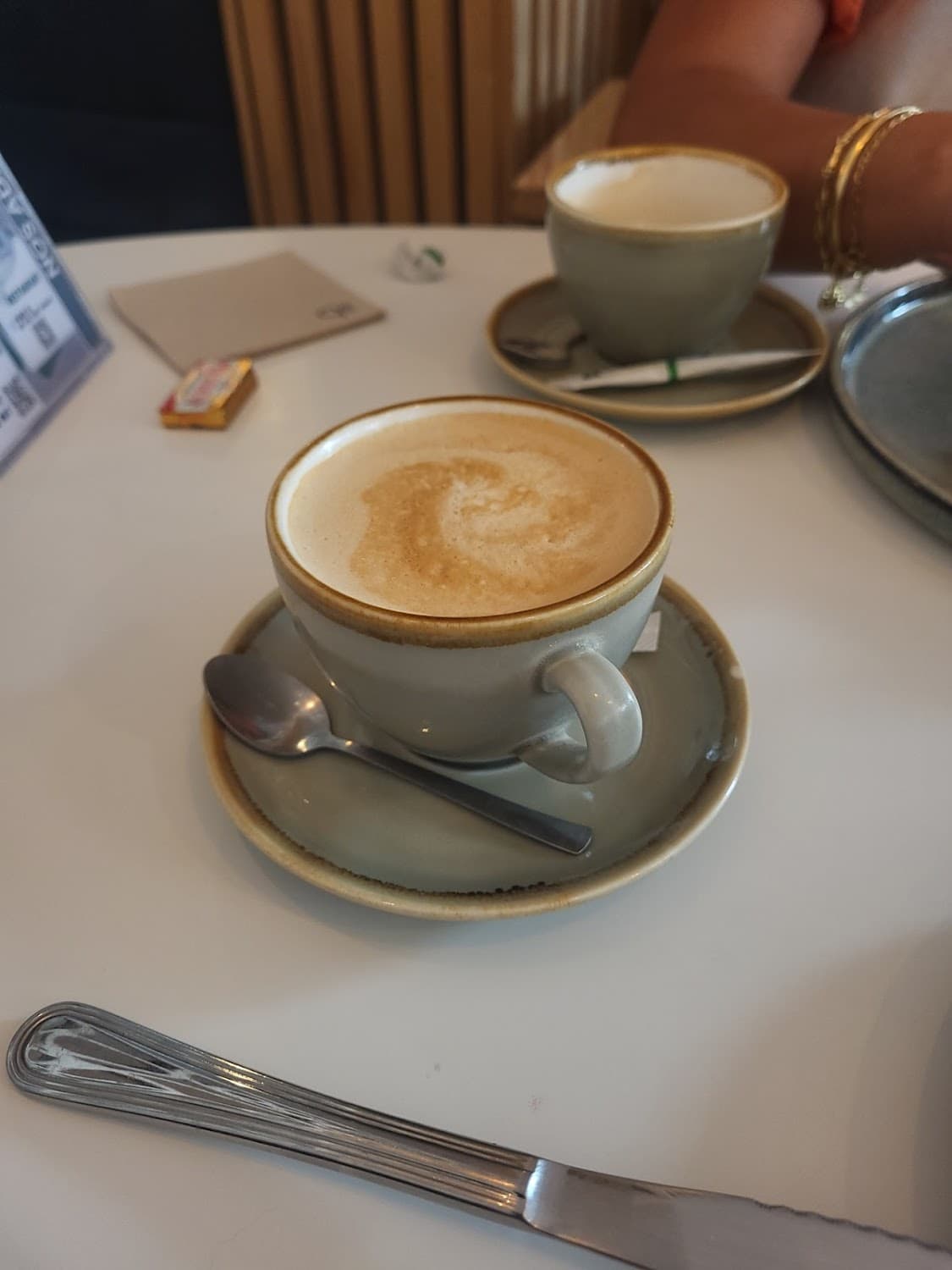CAFET'0 París 15 "Loumiz" — specialty coffee shop in Paris (photo 1)