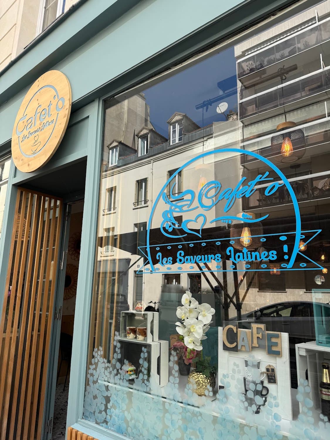 CAFET'0 París 15 "Loumiz" — specialty coffee shop in Paris (photo 6)